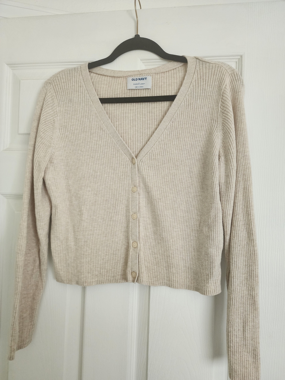 Old Navy Cream Cropped V-Neck Button Cardigan